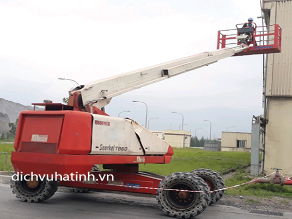 Dịch vụ cho thuê xe nâng người tại huyện Can Lộc Hà Tĩnh