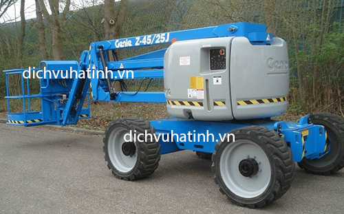 Cho thuê xe nâng người tại Quảng Bình