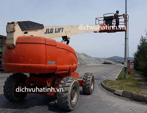 Dich vu cho thue xe nang nguoi tai huyen Can Loc Ha Tinh