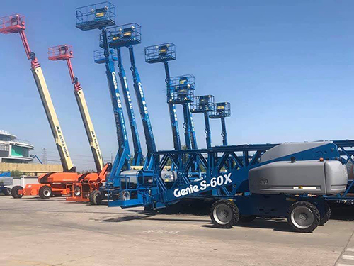 Xe nâng nguời BOOM Lift